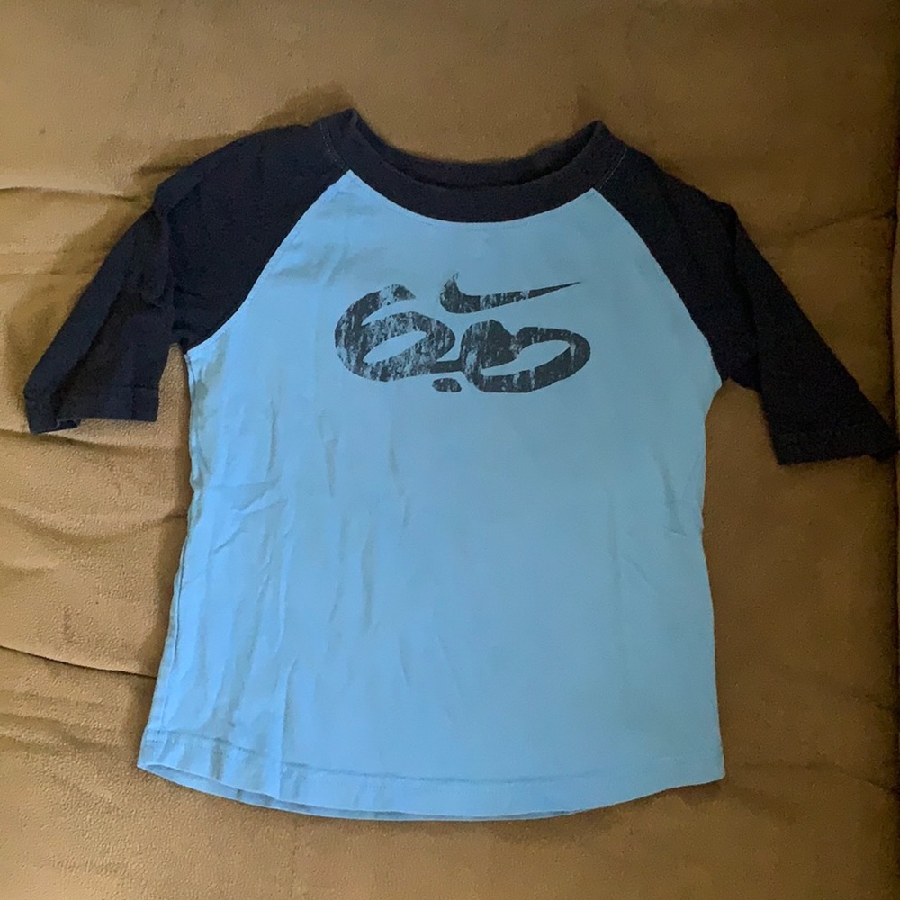 NIKE SB KIDS. Sz 3T.